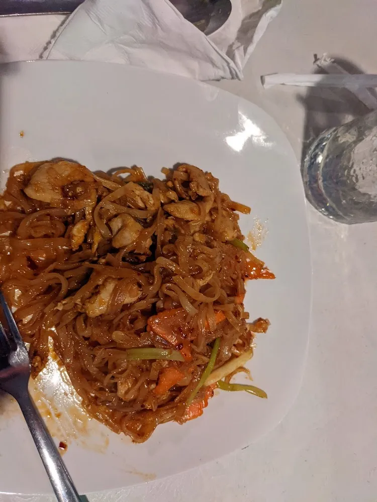 Chicken Pad Thai